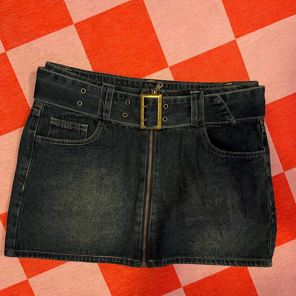 Cider denim mini skirt. Size M.